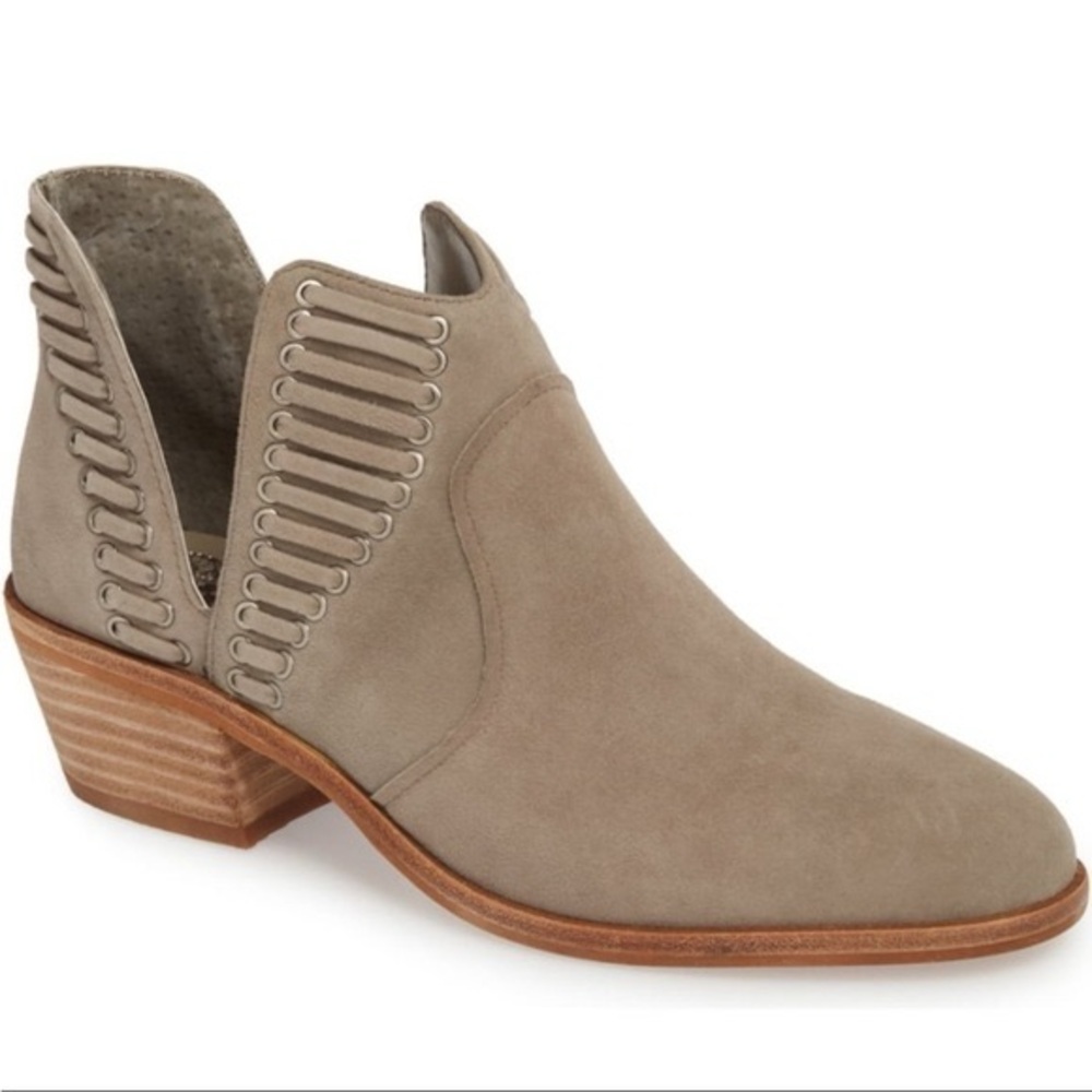 Vince Camuto Bootie